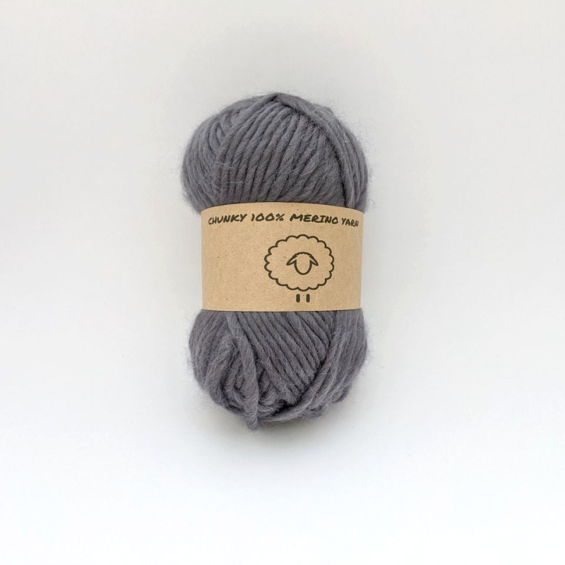 Merino wool yarn dark gray (chunky)